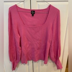Bar lll Like new pink sweater size XL